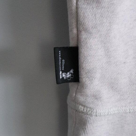 GAP x Disney Kids Sz M Grey Fleece Graphic Front Pocket Pullover Stretch Hoodie - Picture 9 of 13